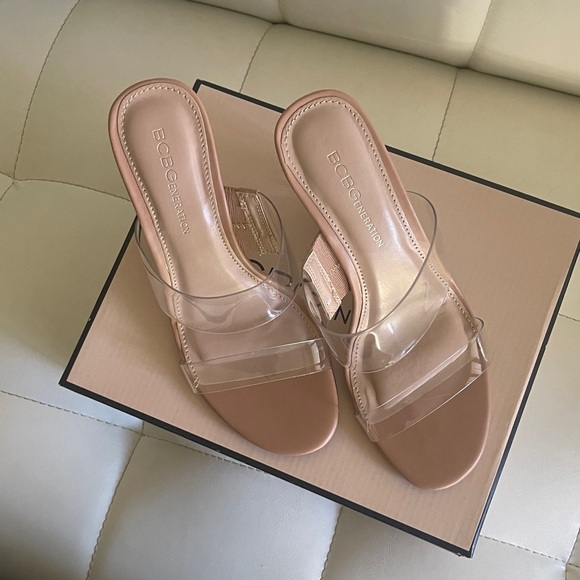 BCBGeneration Walina Lucite Wedge Sandal - Picture 4 of 7